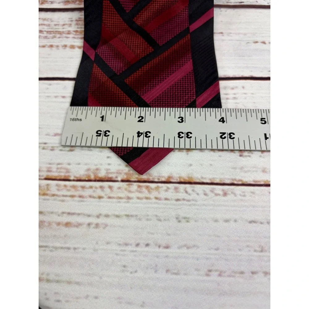 Vitaliano Pancaldi Italy Silk Tie Burgundy Red Black Geometric Abstract NWT NOS